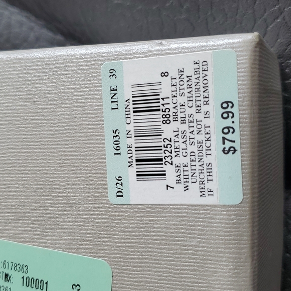 Genuine Stone White Glass Pink Stone Stretchy Charm Bracelet w Gold Tone Heart - Picture 2 of 5